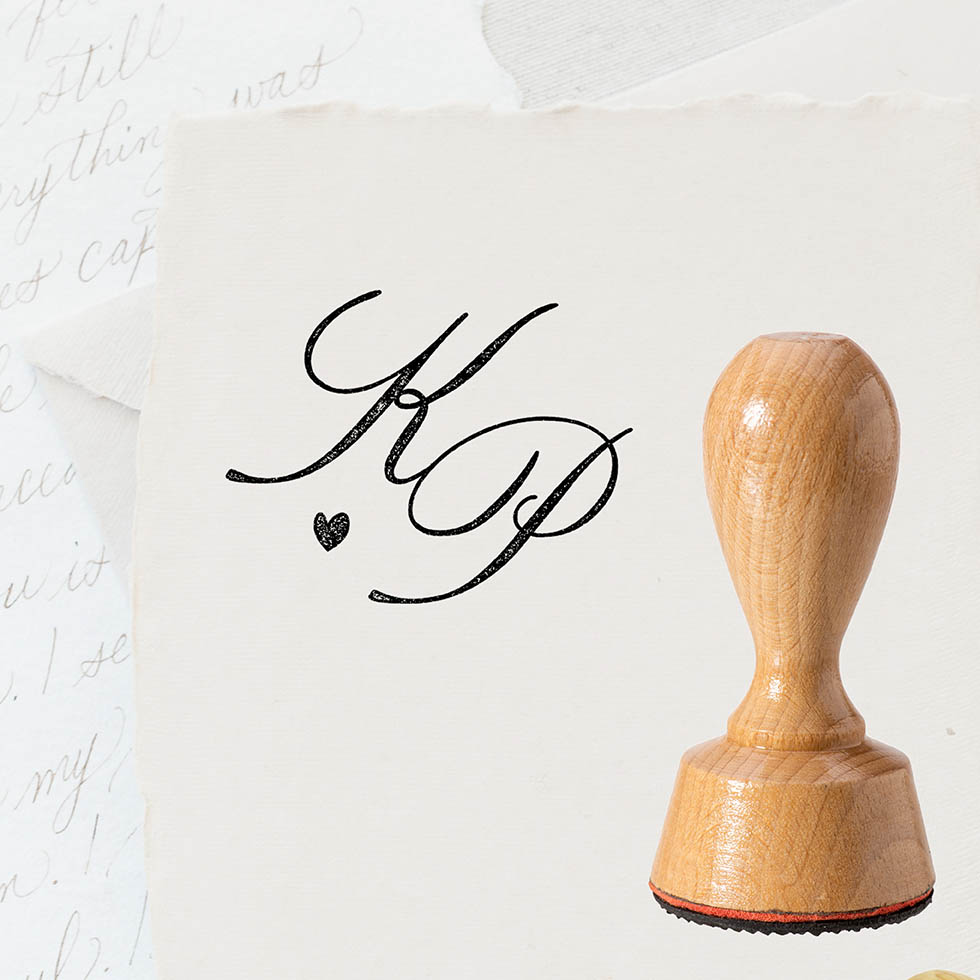 weddingstyle-hochzeitskarten-hochzeitsstempel-herzschrift-namen-rund image 2