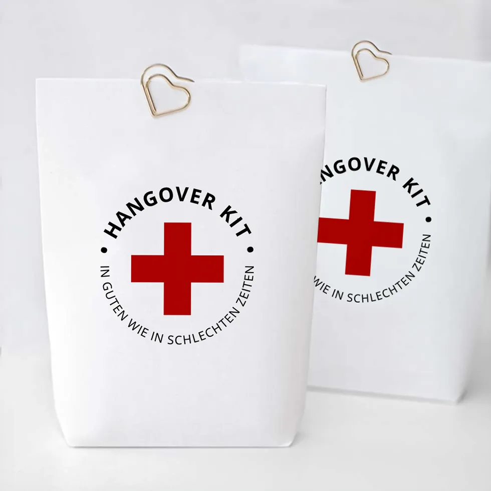 weddingstyle-jga-hangover-kit-t-te-klassisch-personalisierbar image 1