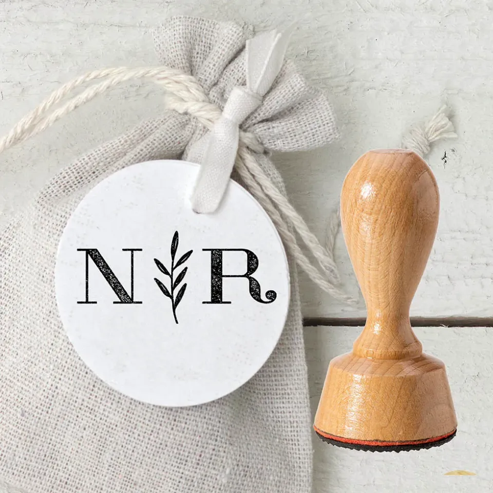 weddingstyle-hochzeitskarten-initialen-stempel-modern-elegant-rund-40-mm image 1