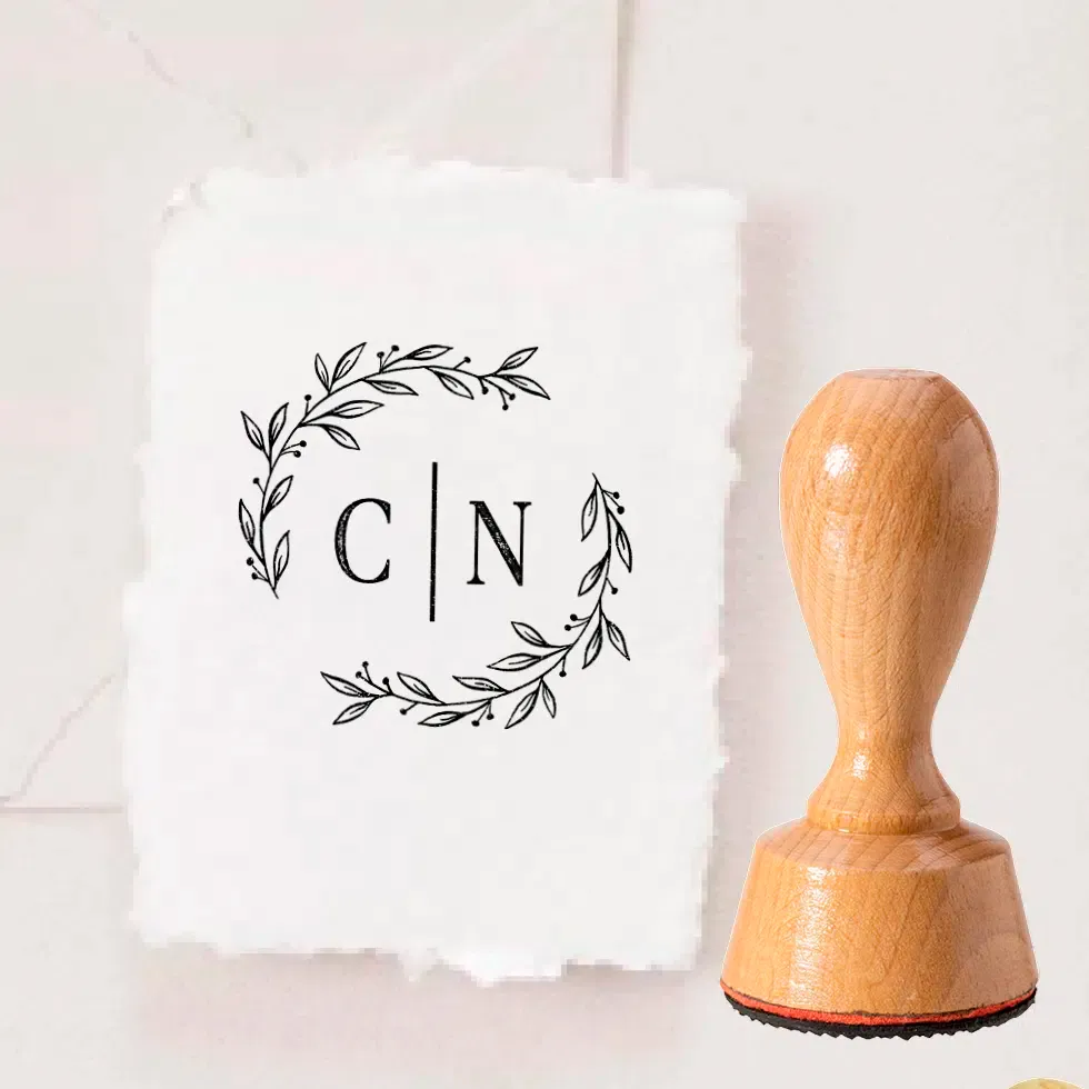 weddingstyle-hochzeitskarten-monogramm-stempel-rund-40-mm-personalisiert image 1