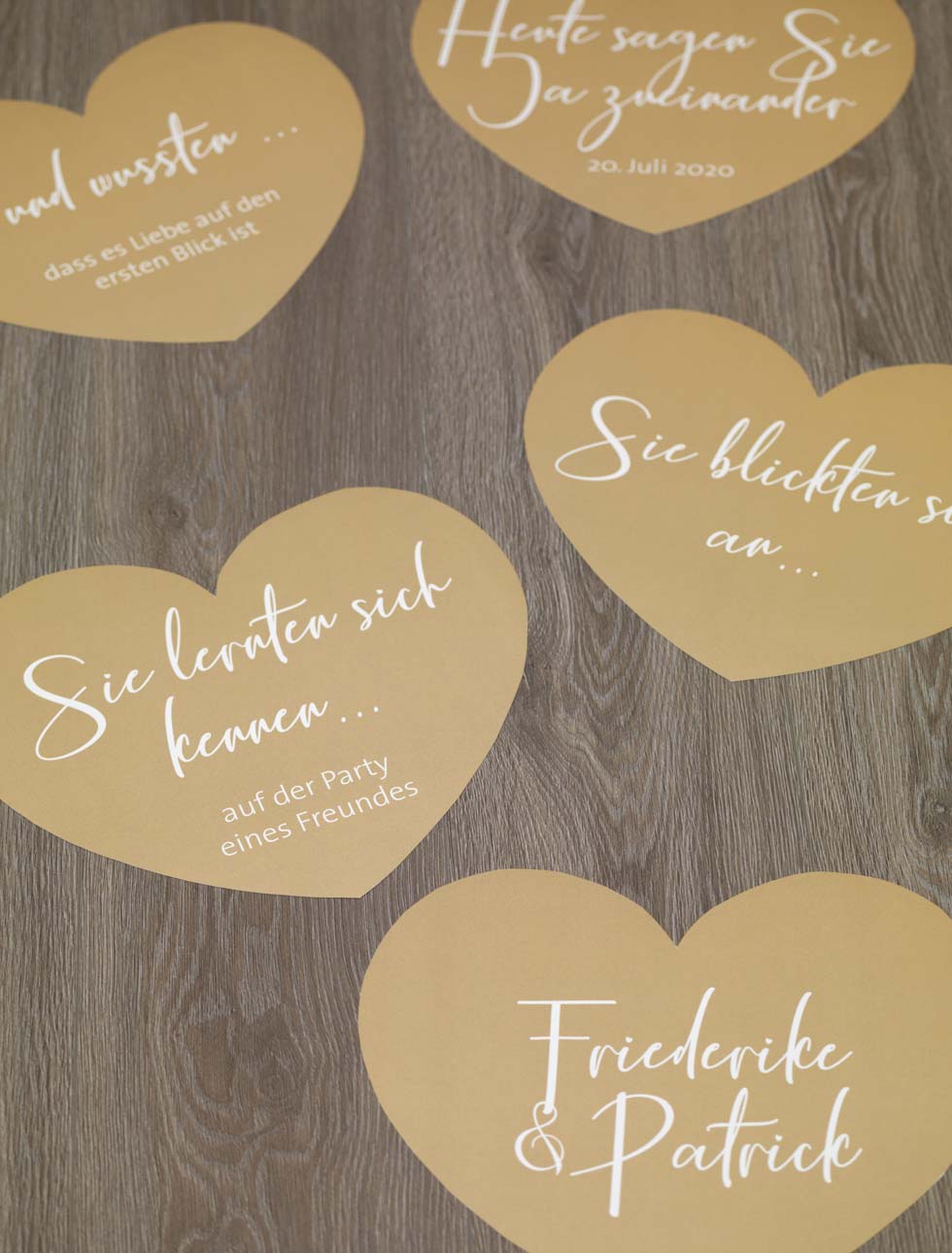 weddingstyle-feier-xxl-story-herzen-herzschilder-personalisierbar image 1