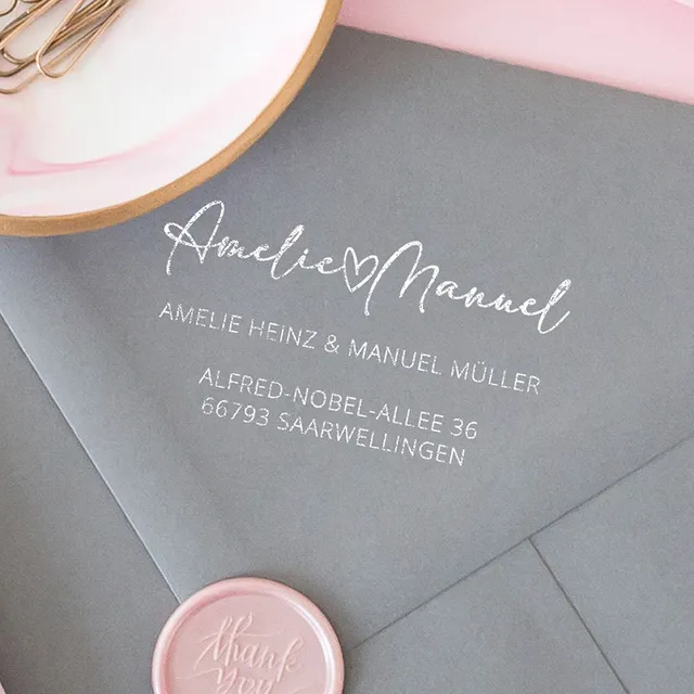 weddingstyle-hochzeitskarten-adressstempel-handschrift-herz-holzstempel image 1