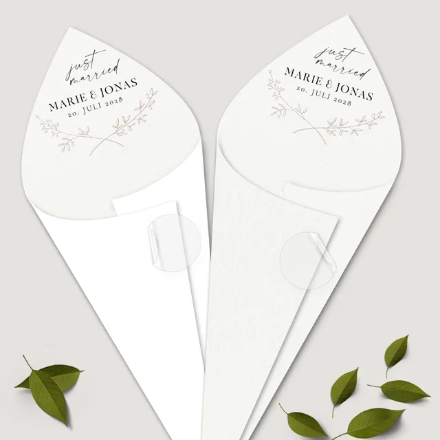 weddingstyle-sektempfang-spitzt-ten-vintage-vibes-bedruckt image 1