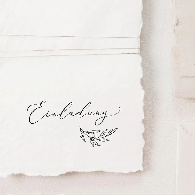 weddingstyle-hochzeitskarten-stempel-einladung-kalligraphie-holz image 1