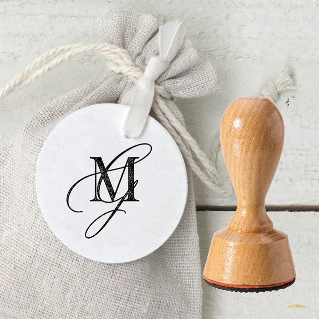 weddingstyle-hochzeitskarten-initialen-stempel-rund-30-40-50-mm image 1