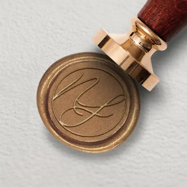 weddingstyle-siegelstempel-nadine-sascha-personalisiert-40-mm image 1