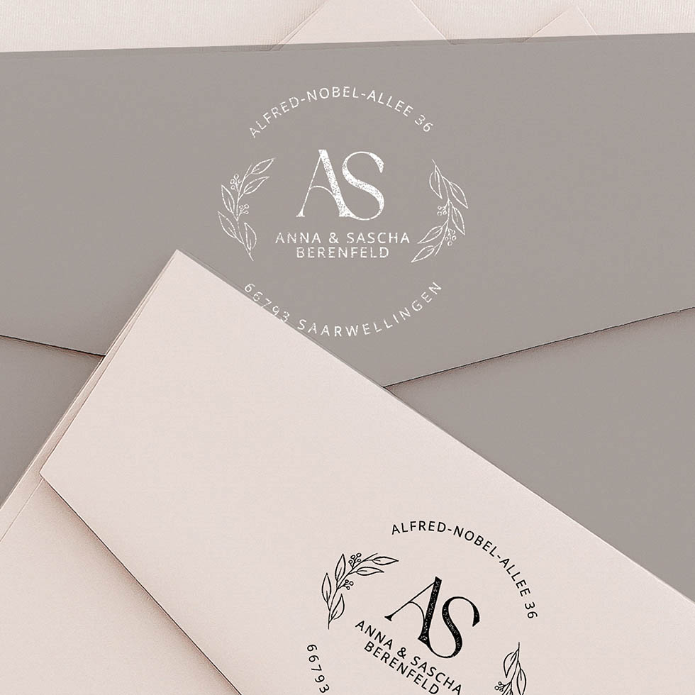 weddingstyle-adressstempel-hochzeit-rund-buchenholz-personalisiert image 2