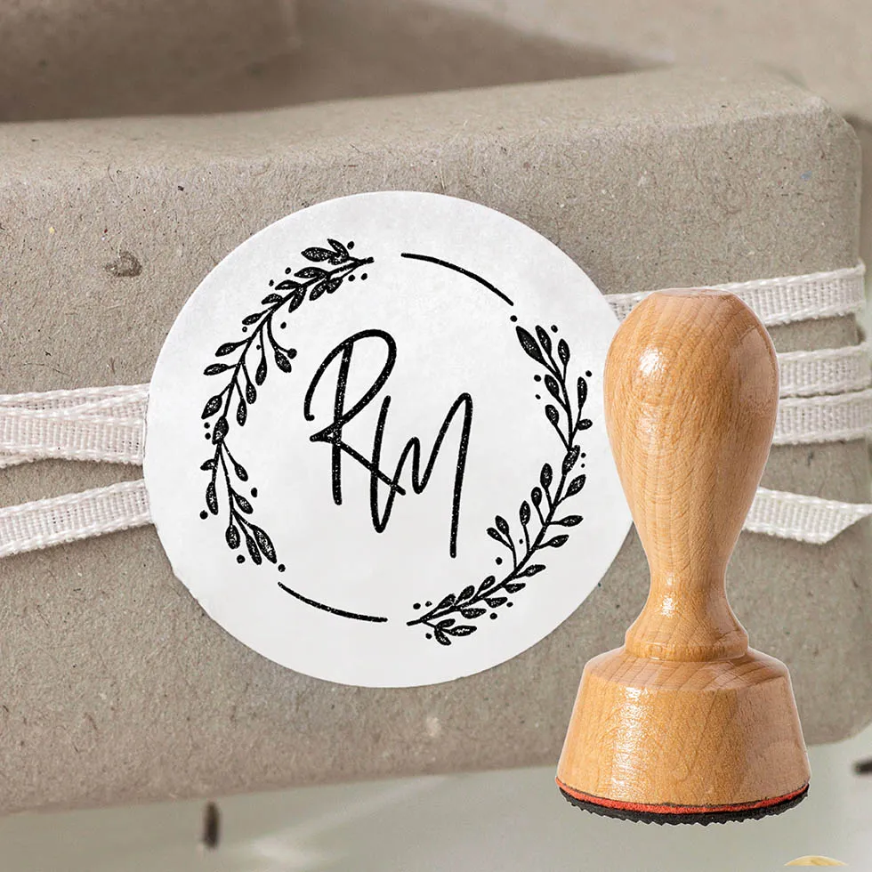 weddingstyle-hochzeitskarten-bl-tterkranz-stempel-holzstempel image 1
