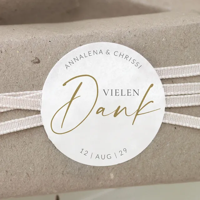 weddingstyle-geschenke-aufkleber-vielen-dank-puristisch-vorlage image 1