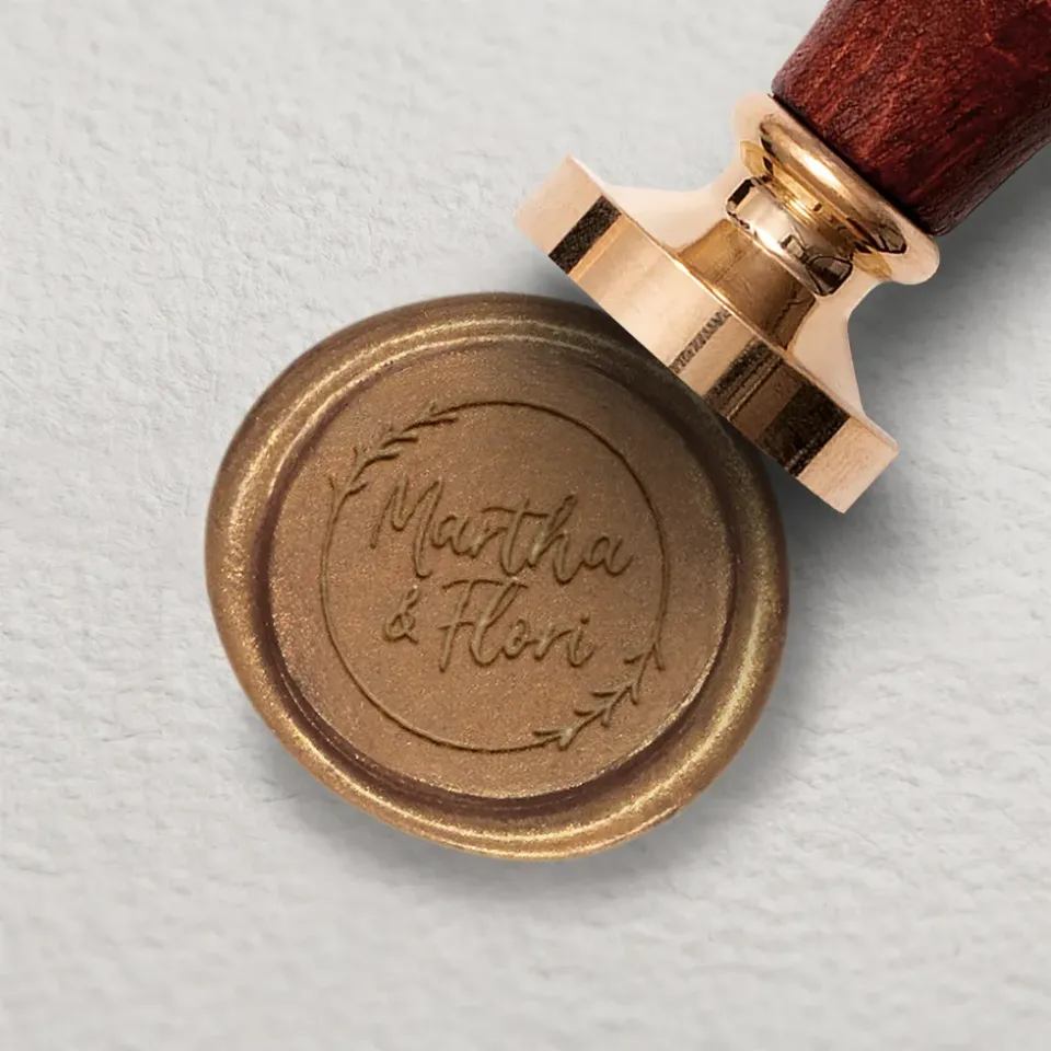 weddingstyle-hochzeitskarten-martha-flori-siegelstempel-personalisiert-40-mm image 1