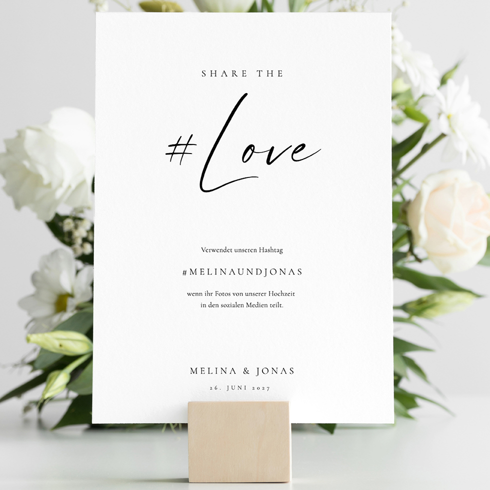 weddingstyle-feier-hashtag-hochzeit-schild-personalisierbar image 1