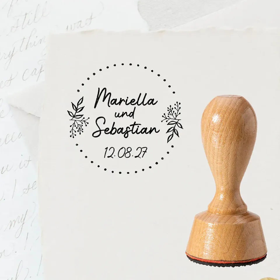 weddingstyle-feier-klassisch-romantisch-stempel-rund-40-mm-personalisiert image 1